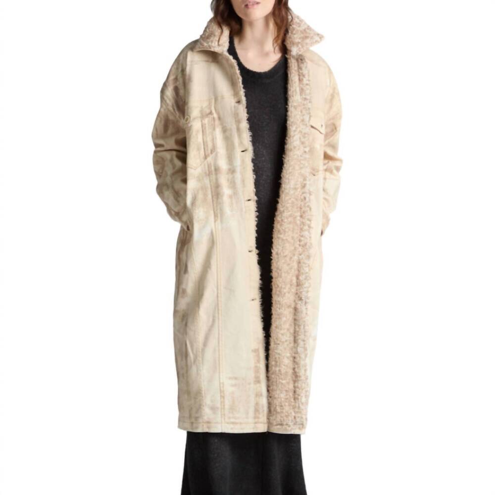 NEW AVANT TOI long coat with fur trim in taupe